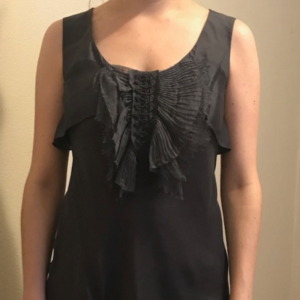 Hanii Y Grey Top with Bow Detail
